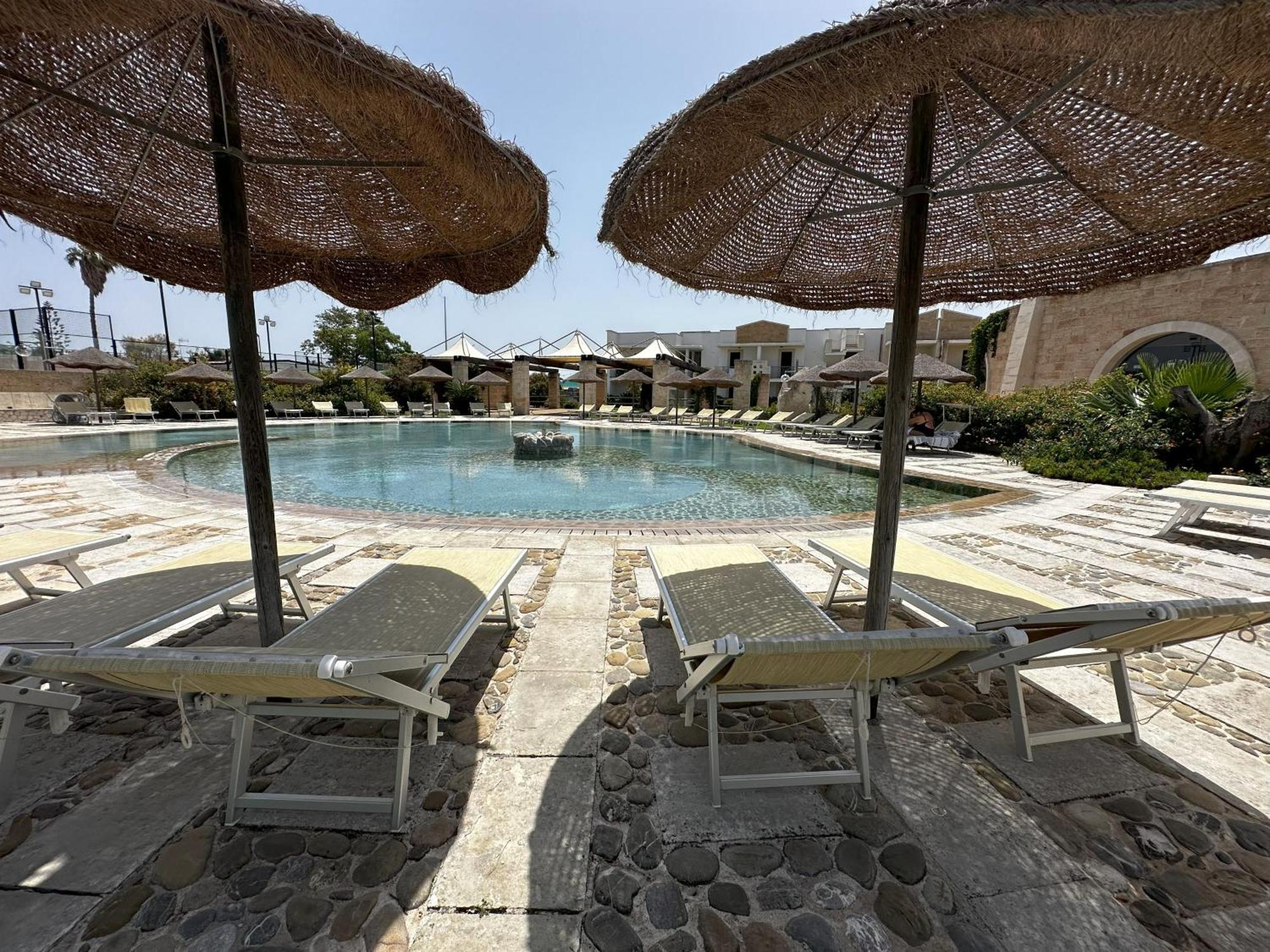 Hotel Thalas Club توري ديل أورسو المظهر الخارجي الصورة